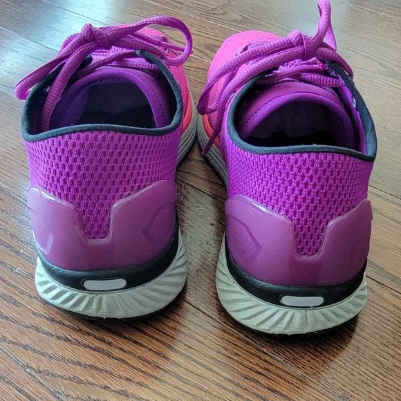 💜Under Armour running sneakers - Picture 3 of 9